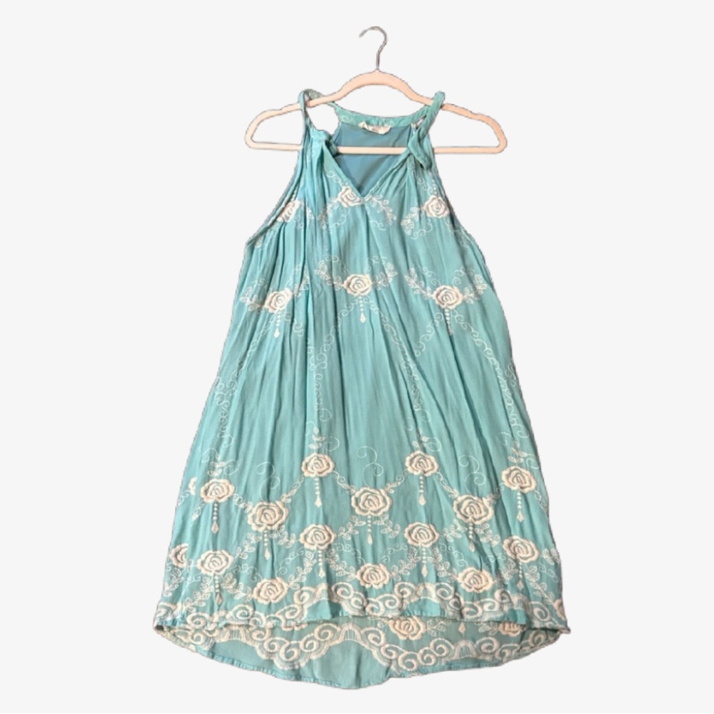 Peach Love California Blue and White Mini Dress